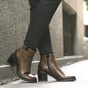 botines de piel marron